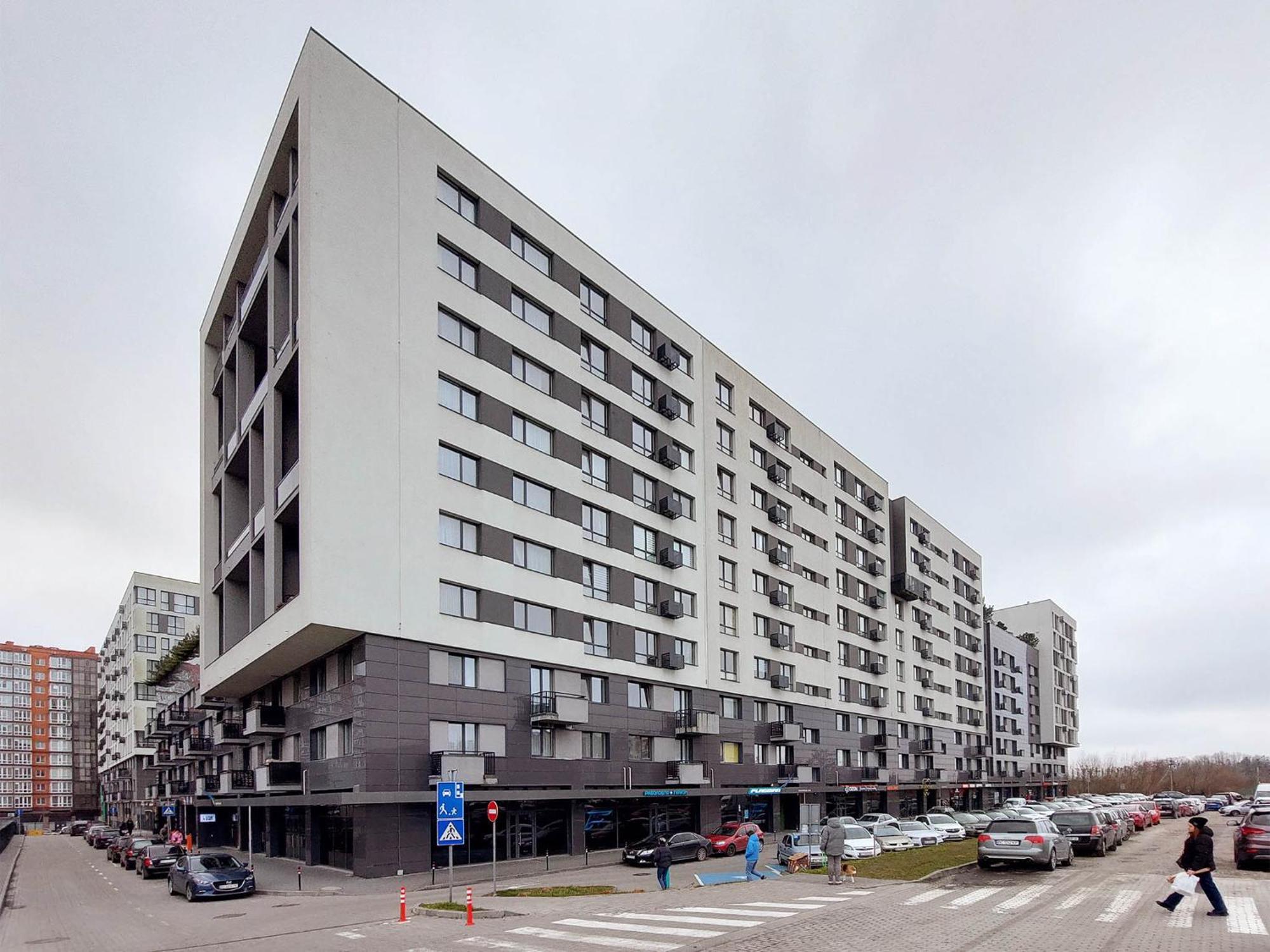 Apartamento Новобудова Місто Трав, Р-Н Вікторії Гарденс Leópolis Exterior foto